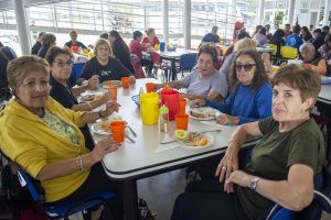 Adultos Mayores de Puerto San Julián disfrutaron del albergue deportivo provincial