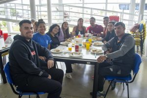 Adultos Mayores de Puerto San Julián disfrutaron del albergue deportivo provincial