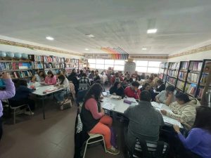Educación Intercultural Bilingüe capacitó a los docentes en Río Gallegos y visitará comunidades en Zona Norte