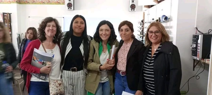 Educación Intercultural Bilingüe capacitó a los docentes en Río Gallegos y visitará comunidades en Zona Norte