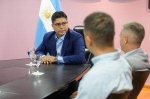 Vidal gestiona alternativas para abastecer de energía a Pico Truncado