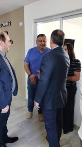 Santa Cruz fortalece el turismo con la reinauguración y ampliación de la oficina de turismo en Perito Moreno