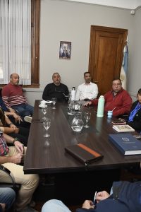 El Gobierno de Santa Cruz desarrolló mesa de trabajo por tierras para El Chaltén