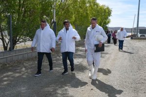 Álvarez: “Tenemos que buscar la posibilidad de que haya inversiones privadas y la radicación de industria en Santa Cruz”
