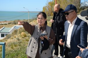 El Gobierno y empresarios chinos recorrieron Punta Quilla para relevar su potencial productivo