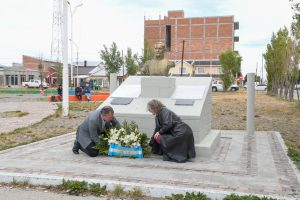 Álvarez en el aniversario por los 212° Años de la Batalla de Salta