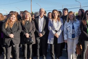 Vidal: “Una de las tareas de este gobierno, es recuperar los establecimientos públicos educativos”
