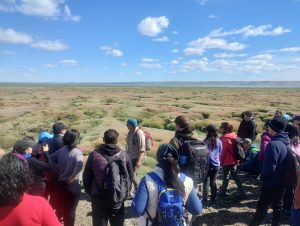 Santa Cruz celebró una jornada de senderismo en la Reserva Provincial Aves Migratorias