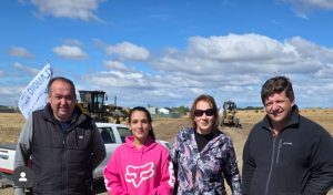 El Gobierno Provincial avanza en mejoras urbanas y asistencia social en el Barrio Parque Forestal