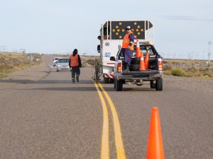 Después de una década sin mantenimiento, el Gobierno Provincial señaliza la Ruta 43