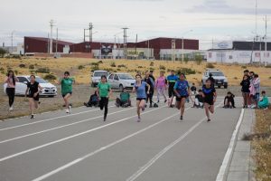 Atletismo: deportistas santacruceños concentraron de cara a los Juegos EPaDe