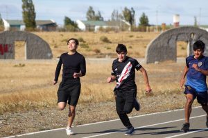 Atletismo: deportistas santacruceños concentraron de cara a los Juegos EPaDe