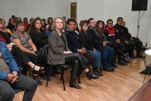 8M: Realizaron Jornada de reflexión sobre el rol de la mujer policía