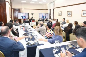 Santa Cruz y la Unión Europea avanzarán en proyectos para desarrollar hidrógeno verde