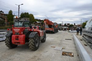 Autoridades provinciales en 28 de Noviembre supervisaron el avance del hospital modular