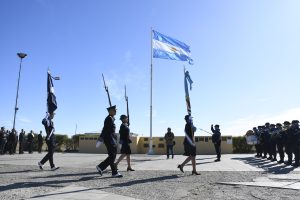 Álvarez a los ingresantes a la Escuela de Policía: “Abrazan a una de las profesiones más nobles, la de cuidar al otro”