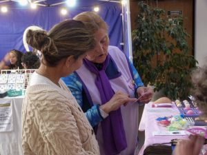Génesis de una cadena: La juventud santacruceña conmemoró el Día de la Mujer