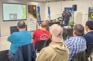 Dictaron charla introductoria a la energía solar fotovoltaica