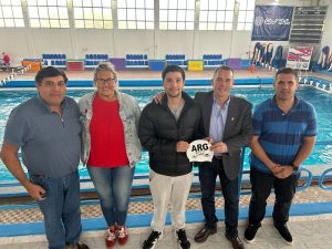Daniel Álvarez recibió al reconocido nadador santacruceño Matías Díaz Hernández