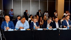 Martínez: “El Consejo Federal de Turismo es fundamental para coordinar políticas que beneficien a Santa Cruz”