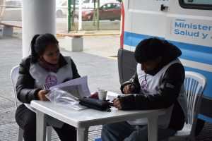 Con gran asistencia de la comunidad se desarrolló el operativo “Reforzá tus Defensas” en el Boxing Club de Río Gallegos
