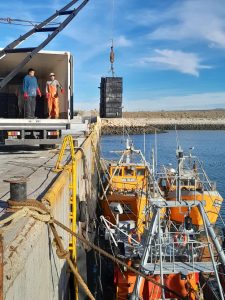 El buque Liliana volvió a operar y zarpó desde el puerto Caleta Paula