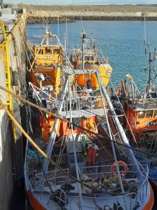 El buque Liliana volvió a operar y zarpó desde el puerto Caleta Paula