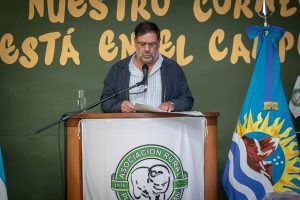 Santa Cruz reafirma su compromiso con el campo en la Feria Ganadera de Puerto San Julián