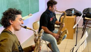 Integrantes de La Renga llevaron adelante una masterclass en la Escuela Provincial de Música Re Si