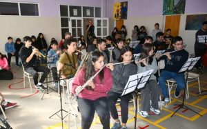 Integrantes de La Renga llevaron adelante una masterclass en la Escuela Provincial de Música Re Si