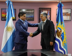 Santa Cruz logra un acuerdo inédito: YPF se hará cargo del pasivo ambiental