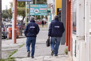 La Agencia Santacruceña de Ingresos Públicos realizó operativos de fiscalización y notificación