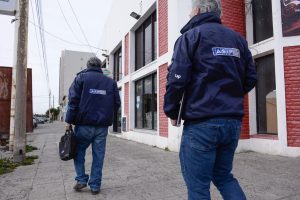 La Agencia Santacruceña de Ingresos Públicos realizó operativos de fiscalización y notificación