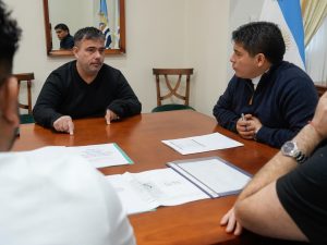 Vidal se reunió con el intendente Carambia para coordinar el inicio de obras en Las Heras