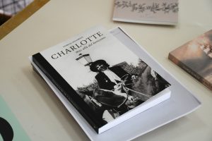 Santa Cruz seleccionó las obras literarias para la Feria Internacional del Libro 2025