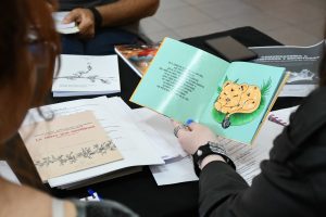 Santa Cruz seleccionó las obras literarias para la Feria Internacional del Libro 2025