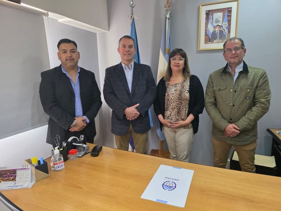 Claudia Pavez asumió en Lotería de Santa Cruz