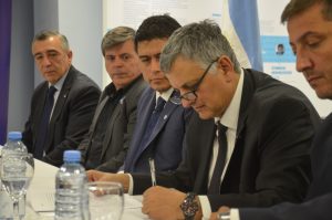 ¿Qué firmaron Santa Cruz y la Operadora YPF? Conocé detalles del memorándum