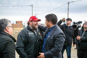 Vidal participó de la inauguración de la red de gas en el Barrio Aeroclub de Río Gallegos