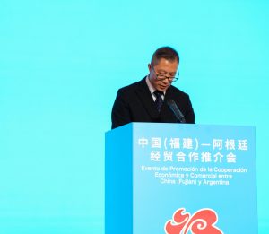 Claudio Vidal presentó el potencial productivo de Santa Cruz en un encuentro con autoridades y empresarios chinos