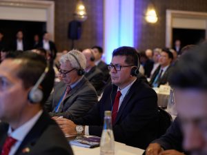 Claudio Vidal presentó el potencial productivo de Santa Cruz en un encuentro con autoridades y empresarios chinos