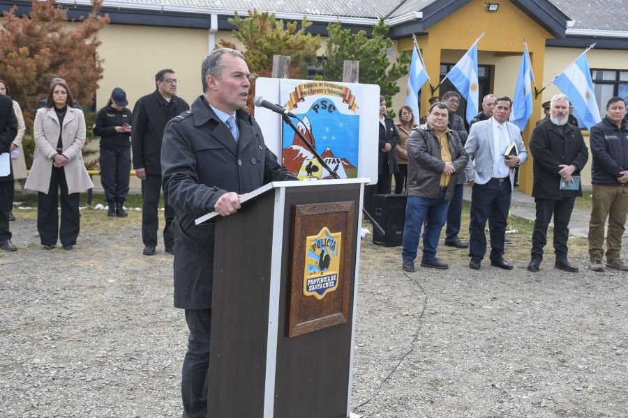 Gobierno Provincial exalta la vocación y el crecimiento de los nuevos aspirantes a policías