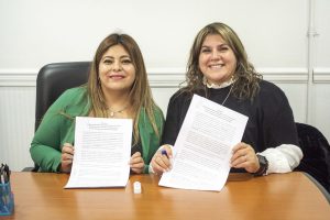 Se firmaron convenios para proyectos que fortalecen las infancias de Puerto Santa Cruz y Gobernador Gregores
