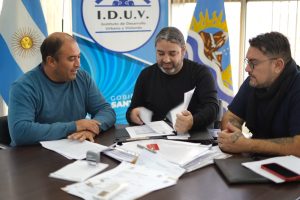 El IDUV proyecta reactivación de obras en Pico Truncado