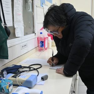 Costantini visitó El Chaltén y reforzó el acompañamiento al sistema de salud local