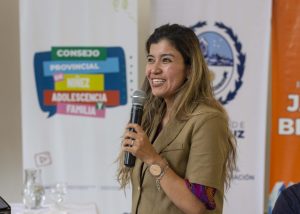 Equipos técnicos de Niñez, Adolescencia y Familia se reúnen en El Calafate