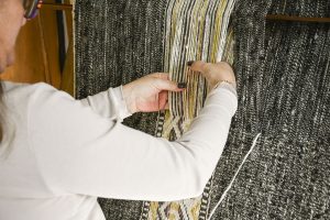 Convocan a artesanos a registrarse en el mapa de actividad artesanal de Santa Cruz