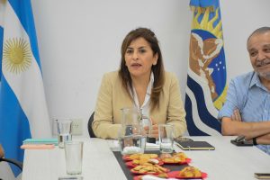 Se firmaron contratos de Servicio de Limpieza con distintas cooperativas de la provincia