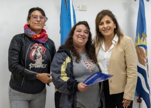 Se firmaron contratos de Servicio de Limpieza con distintas cooperativas de la provincia