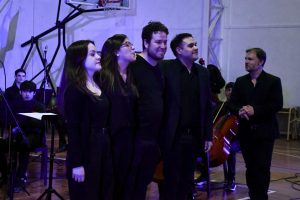 La Escuela de Danzas y Sinfonietta presentaron una conmovedora versión de la Misa Criolla